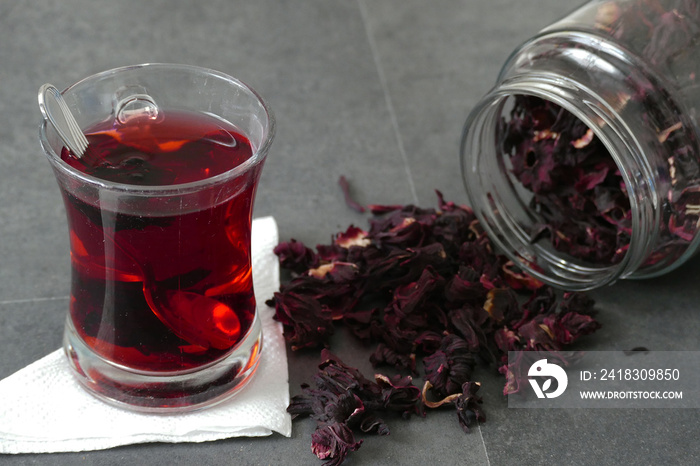 preparing hibiscus tea against covid-19 virus, drinking hibiscus tea,