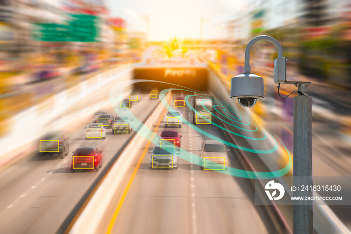 用于检查高速路上车辆速度并检查车速的高速半球摄像头新技术4.0信号
