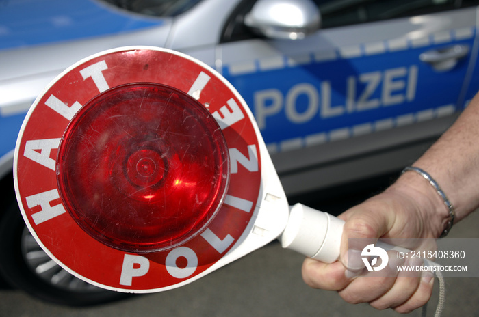 停止Polizeikontrolle Polizeikelle