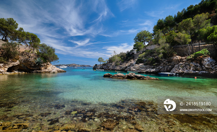 风景如画的海滩Calo de ses Llises，Calvia，Mallorca Island，Baleares，西班牙