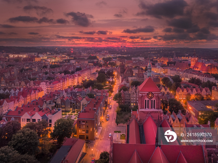 gdansk city at night