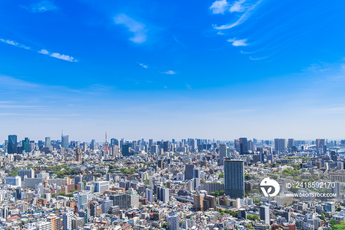 東京　青空と都市風景