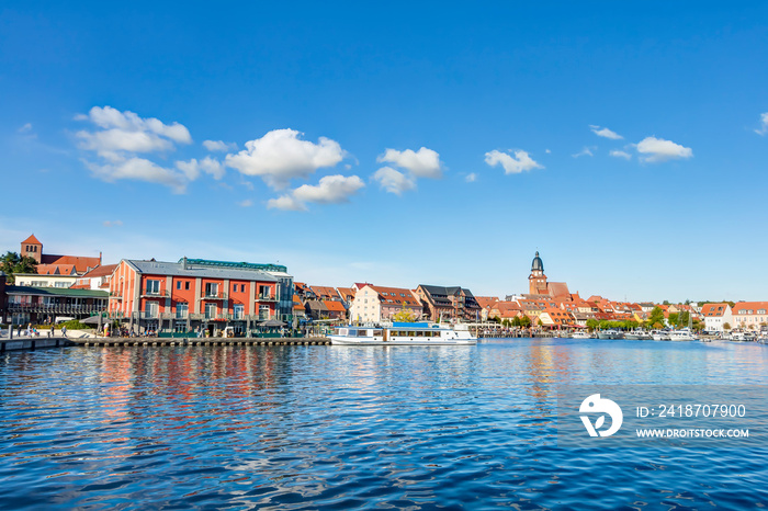 Die Stadt Waren an der Müritz – Mecklenburgische Seenplatte