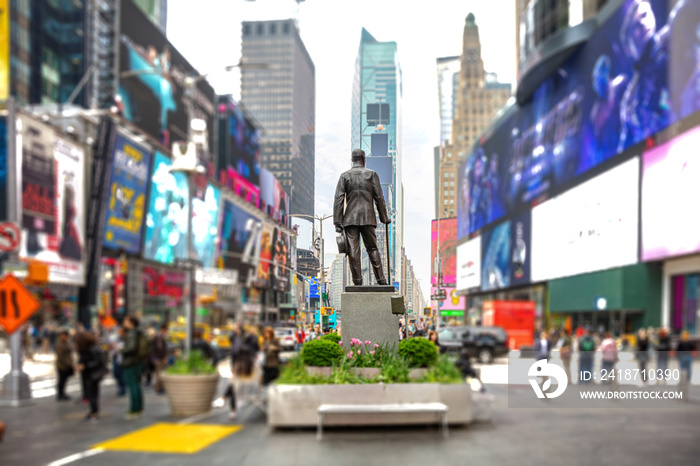 New York, Times Square. Scyscrapers, colorful signs, ads and George Cohan statue