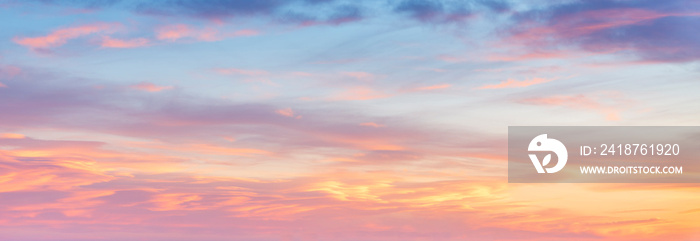 An evening sky, resembling a watercolor, in the south of France