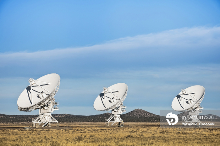 Radio telescopes in the landscape in New Mexico