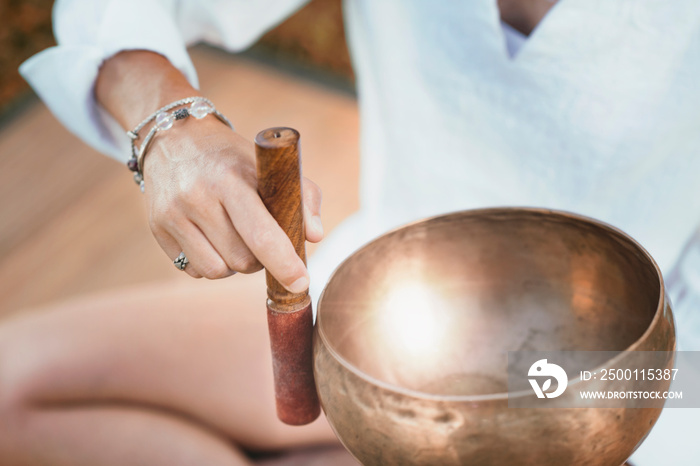 Sound Therapy with Tibetan Singing Bowl