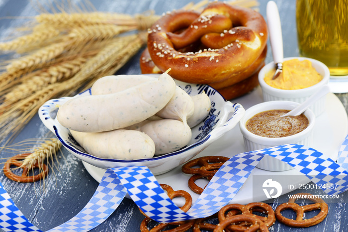 Weißwurst, Senf,Brezel,