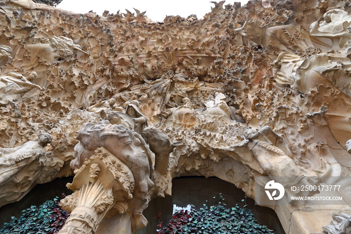 Cathedral of La Sagrada Familia. It is designed by architect Antonio Gaudi and is being built since 1882 with the donations of people