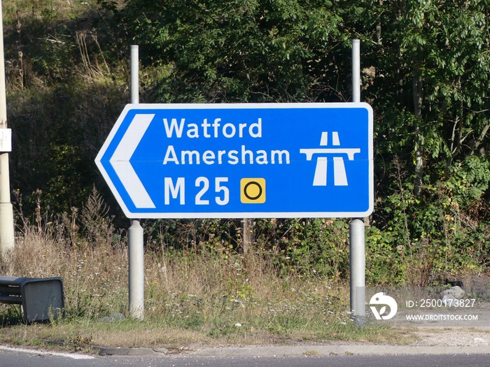 M25 slip road entrance sign at Junction 17 for Watford and Amersham