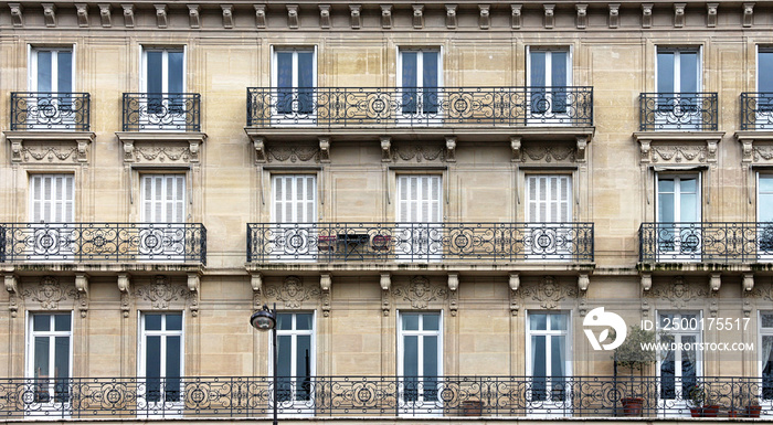 Real Estate - Paris - France