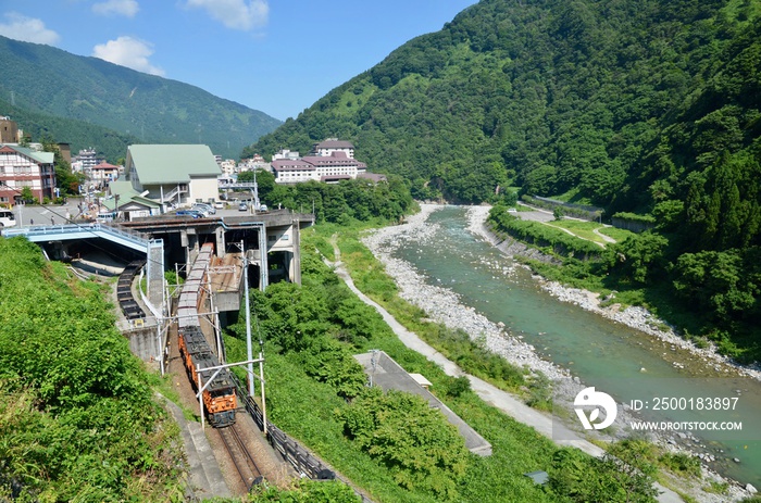 日本 富山県 黒部市 黒部峡谷トロッコ電車 宇奈月温泉 Japan Toyama Kurobe city Kurobe Gorge Railway Unazuki hotsprings