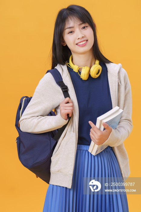 青春活力的女大学生