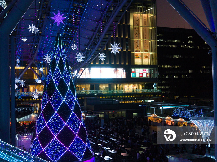 福岡県　博多駅前　クリスマスイルミネーション