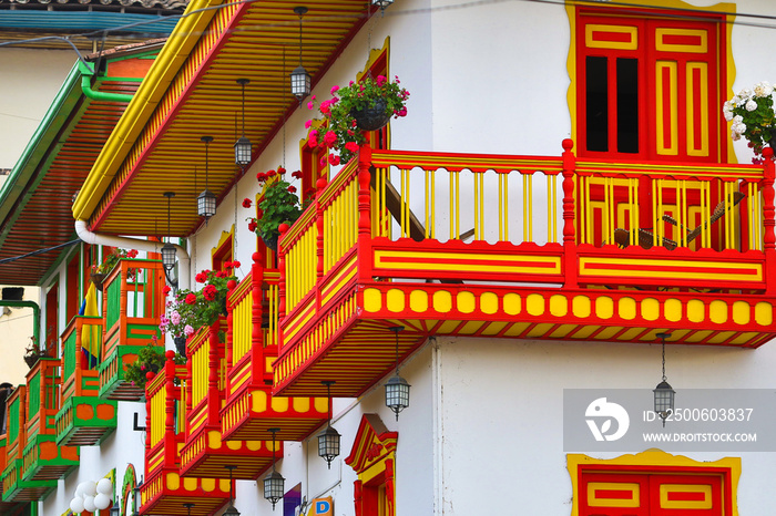 colonial balconies in Colombia