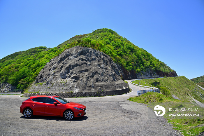 Mountain Highway Drive