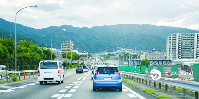 渋滞　高速道路　イライラ　【 交通 イメージ 】