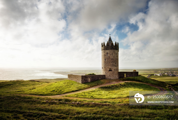 Doonagore Castle Irland