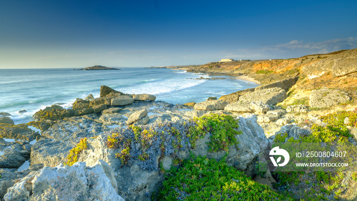 Sunset near Illha do Pessequiro (the ’Peachtree’) along the Vincentine Coast National Park in the southwest of Alentejo region, Portugal