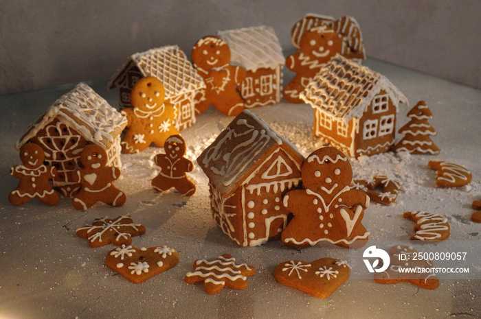 christmas decoration honey gingerbread house