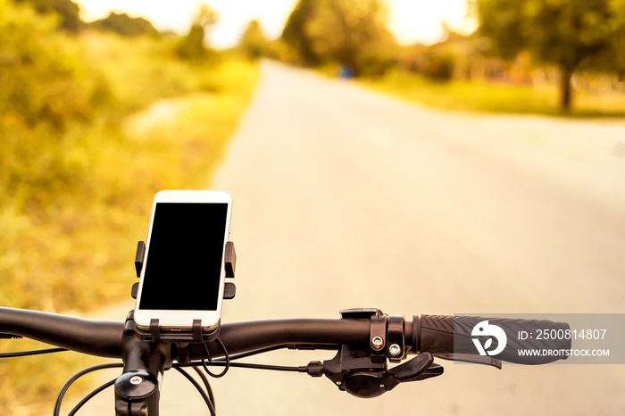 Mountaion bike and Smartphone mount  on handlebar