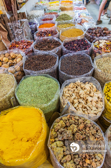 Food and spices for sale in the souk in Nizwa, Oman.