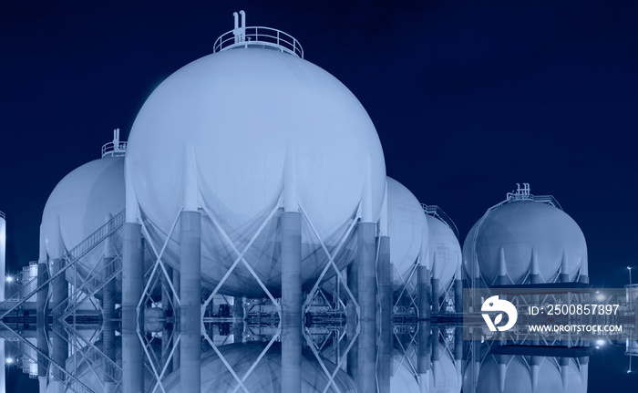 Natural gas tank - LNG or liquefied natural Industrial Spherical gas storage tank