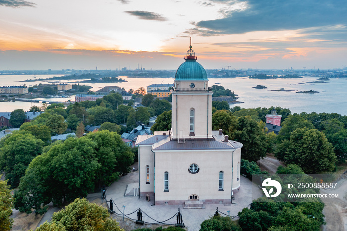 Suomenlinna on a summer evening