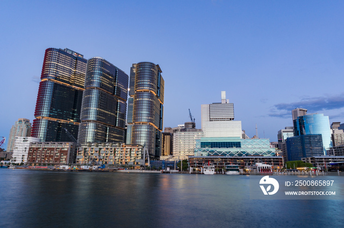 Barangaroo point and Darling Harbour at dusk