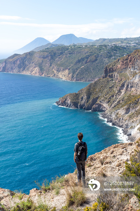 Randonnée sur l’île de Lipari, Sicile