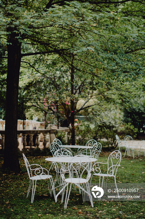 Se reposer dans le jardin