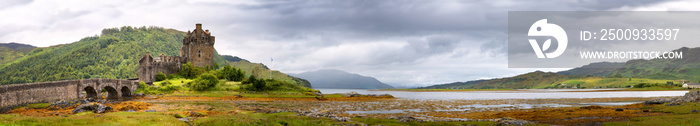 Eilean Donan Castle autumn panorama