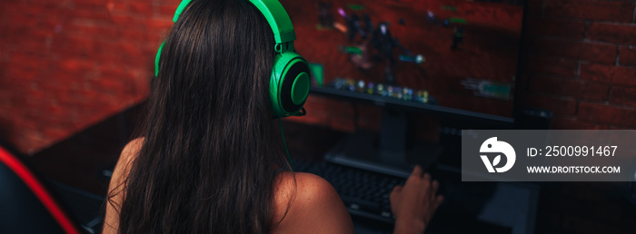 E-Sports. Girl Playing A Strategy Video Game. Steam Community. ESports Club, banner