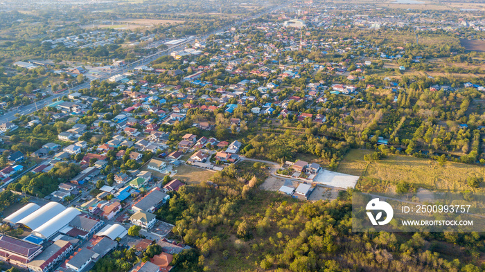 neighborhood with residential houses and driveways, land use planning