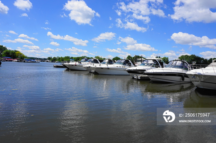 Marina Boats Luxury