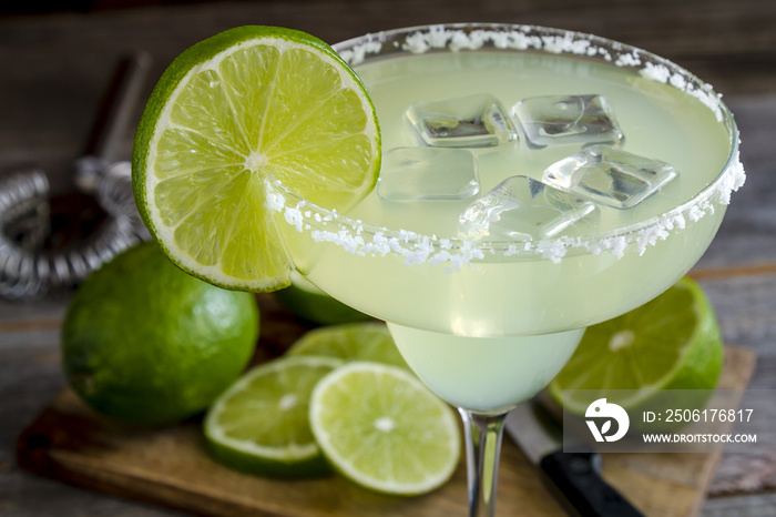 Classic Lime Margarita Drinks