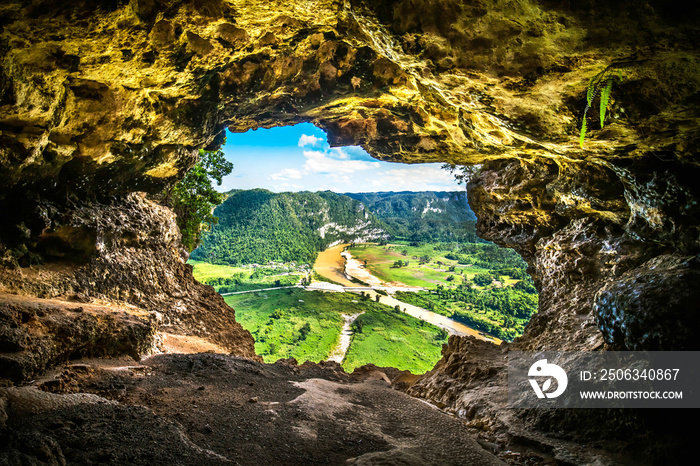 波多黎各的Cueva Ventana自然洞穴