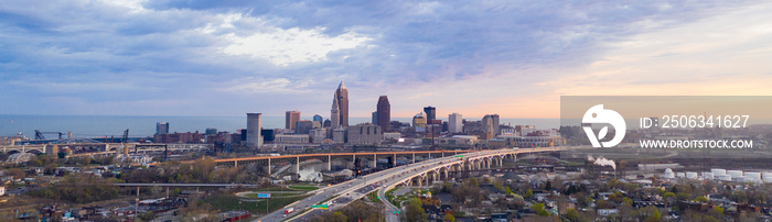 Highway Through Cleveland Ohio Cuyahoga County Seat North America