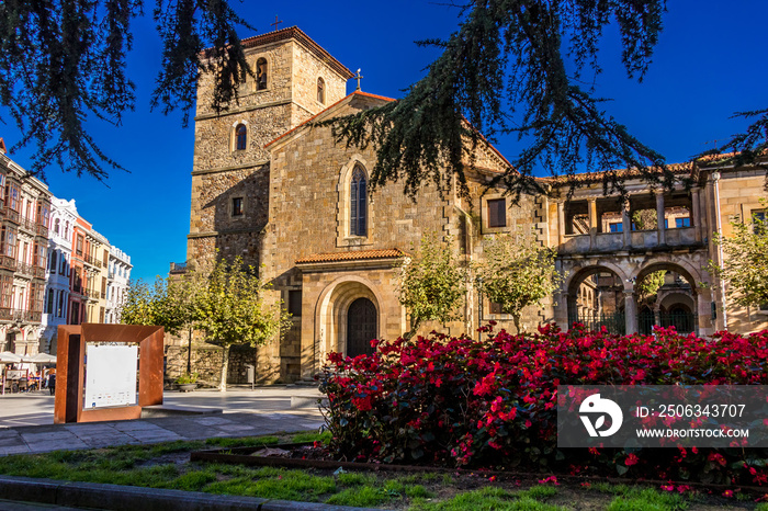 Aviles - Spain. City Streets, Colegio San Nicolás de Bari, Iglesia de Santo Tomás de Canterbury, sid