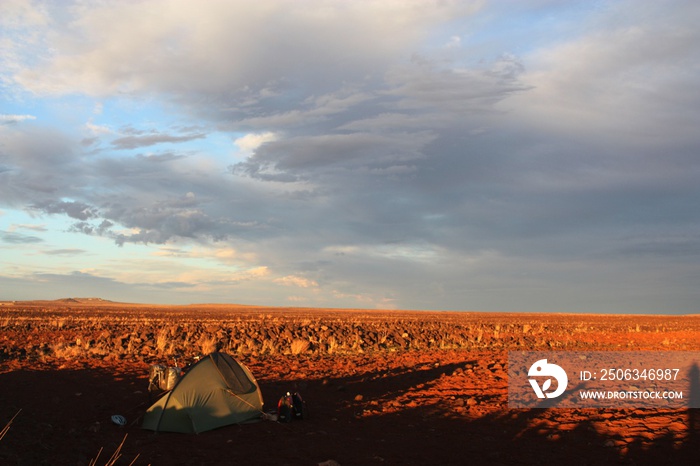 camping dans le désert syrien