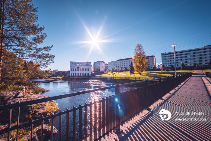 芬兰Kajaani的秋景。