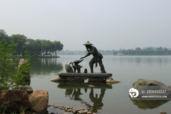 河北省石家庄植物园雕塑