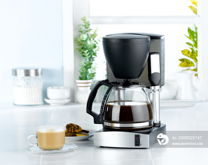 Coffee maker and boiler machine for home use and banquet