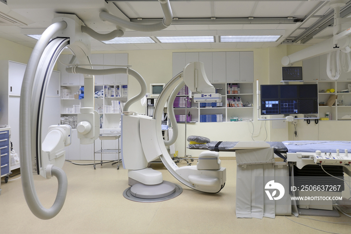 A treatment room in the intensive care unit 