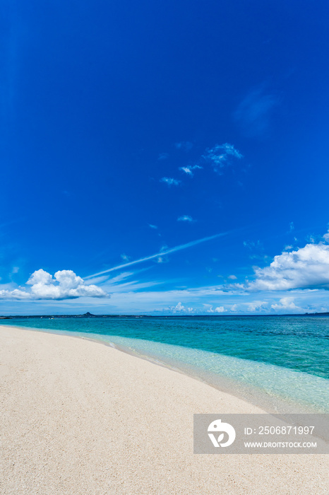 沖縄　水納島の海 Minnajima Island, okinawa, japan