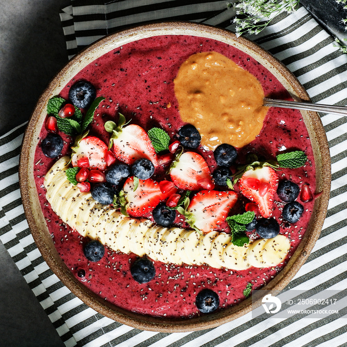 Acai bowl filled with good antioxidants