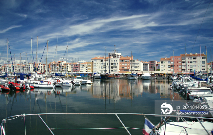 bateaux dans le port