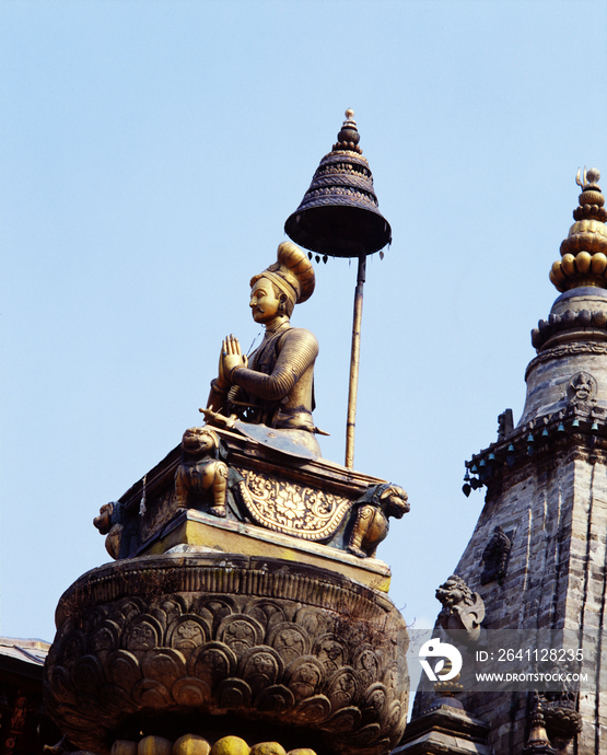 Image of king Narendramalla, durbar square, Patan,Nepal