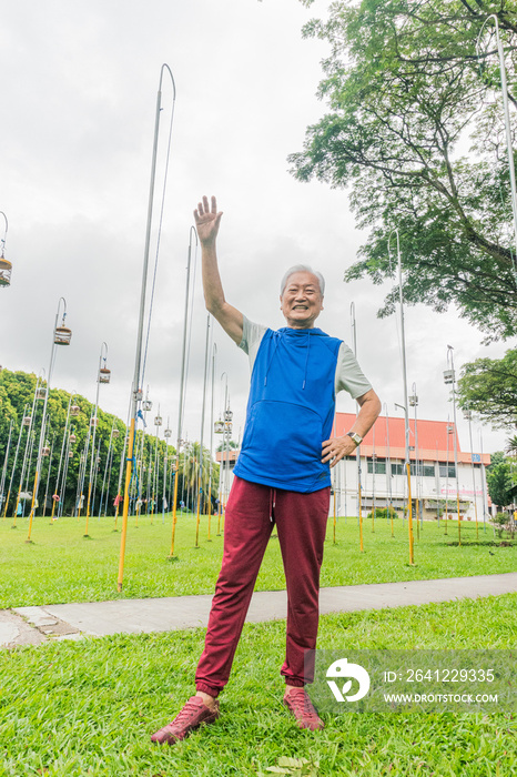 An active aging elderly who is a bird collector