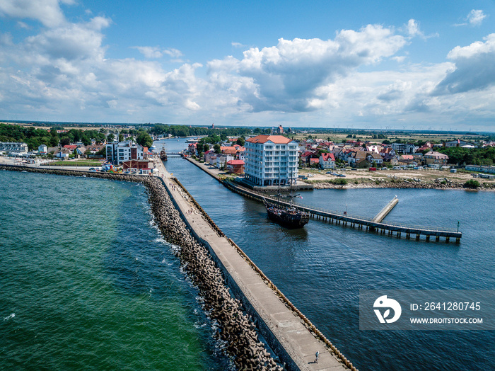 The port in Darłowo, air intakes